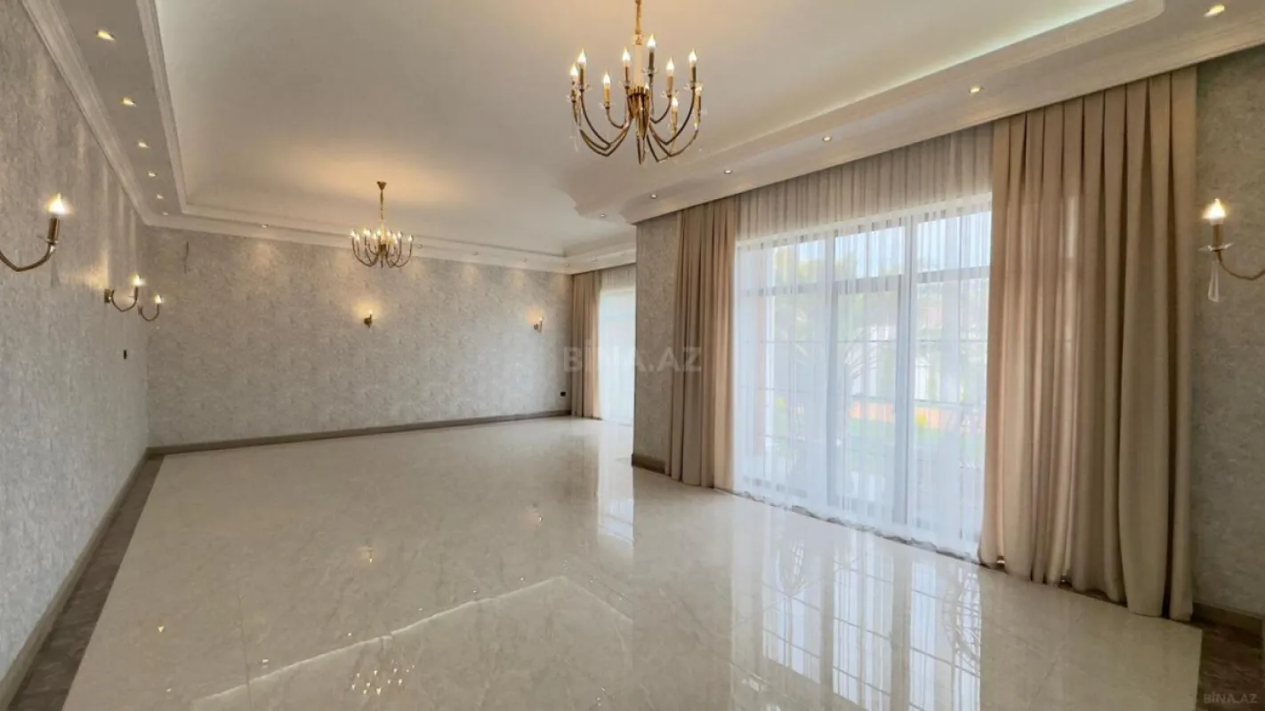 Satılır 6 otaqlı həyət evi 500 m²