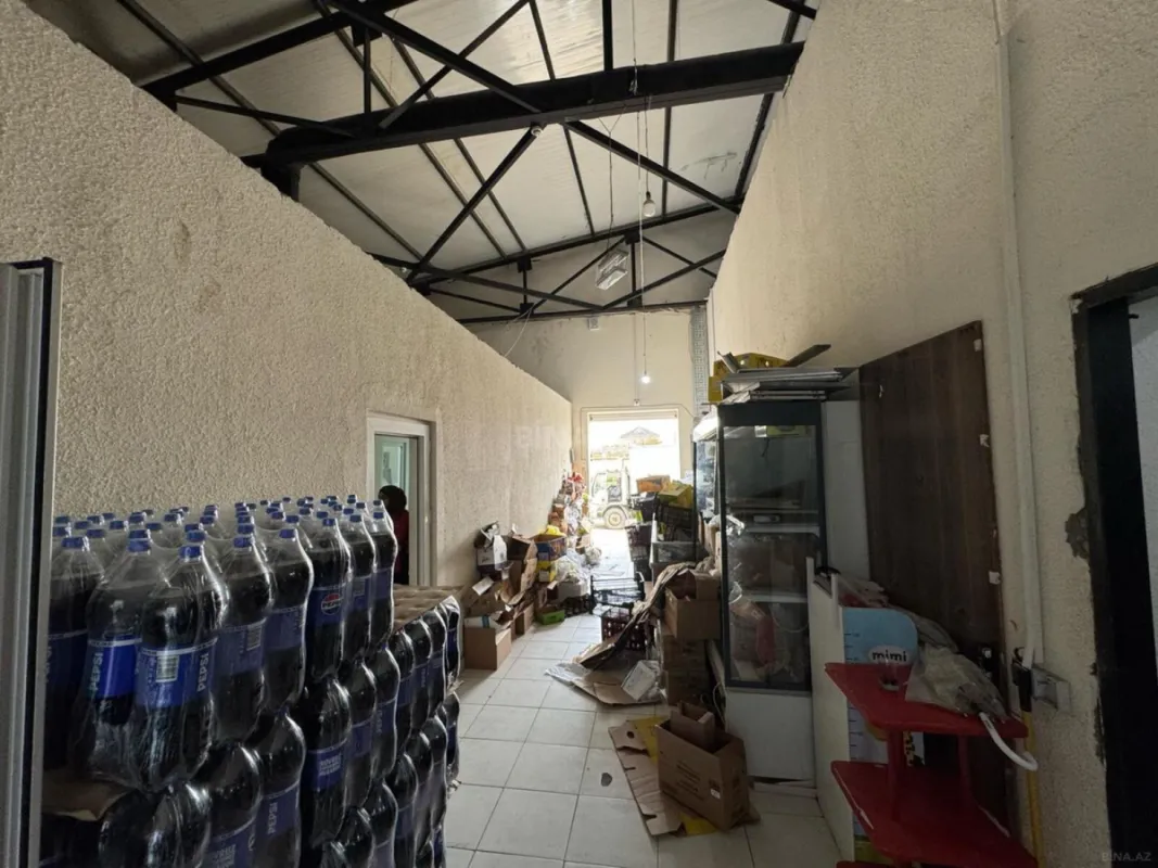 Satılır obyekt 1370 m²