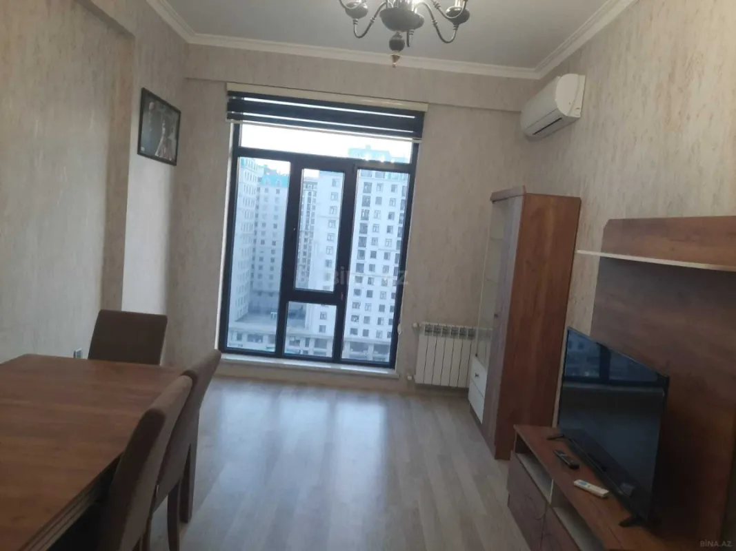 Satılır 2 otaqlı mənzil 56 m²