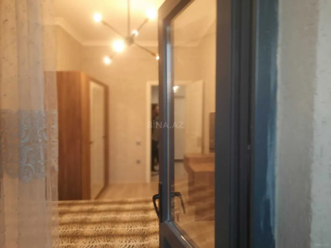 Satılır 2 otaqlı mənzil 56 m²