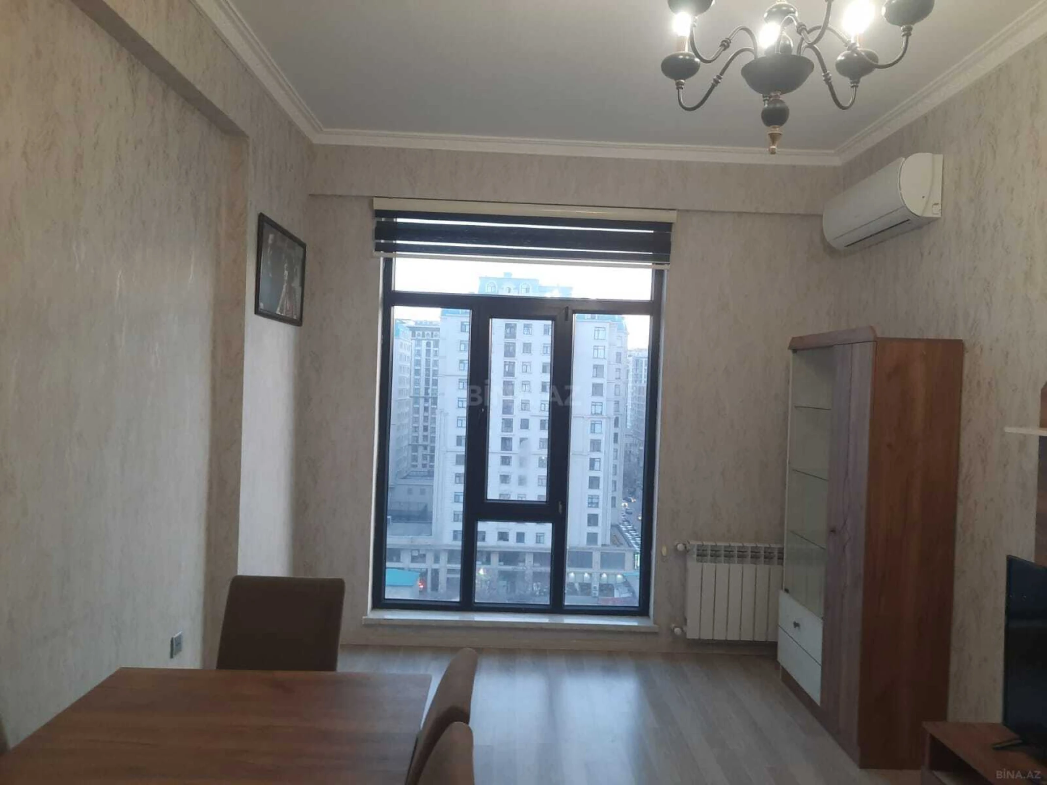 Satılır 2 otaqlı mənzil 56 m²