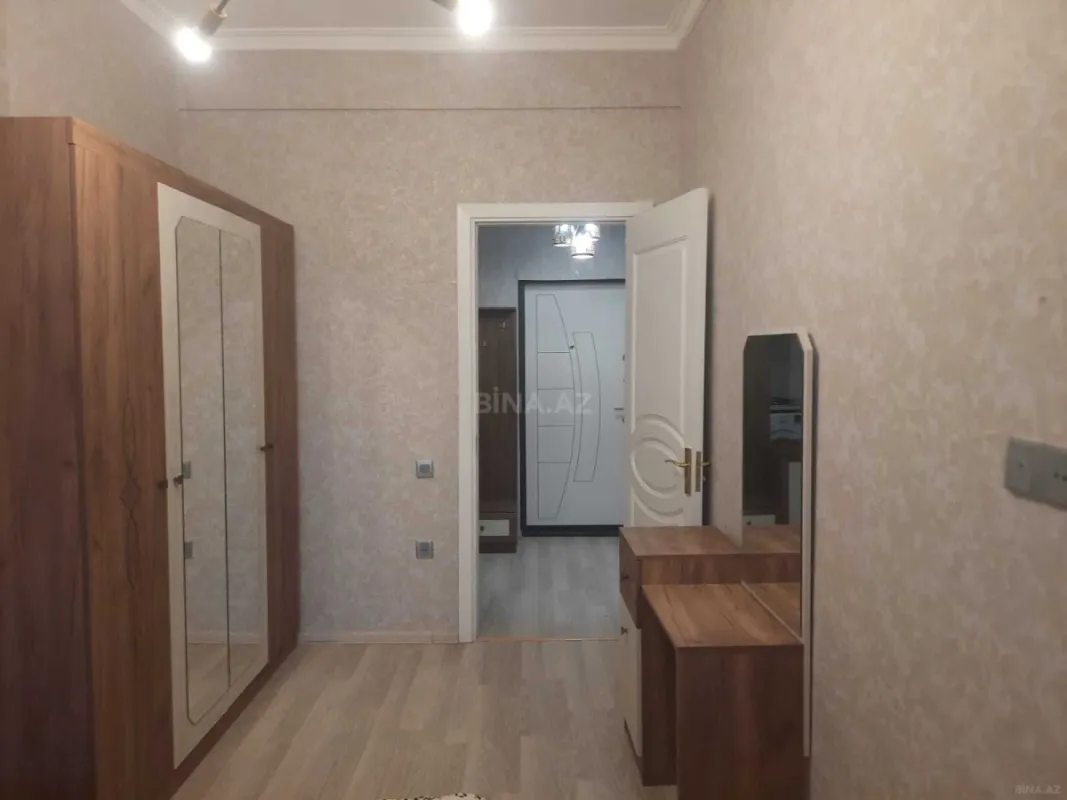 Satılır 2 otaqlı mənzil 56 m²