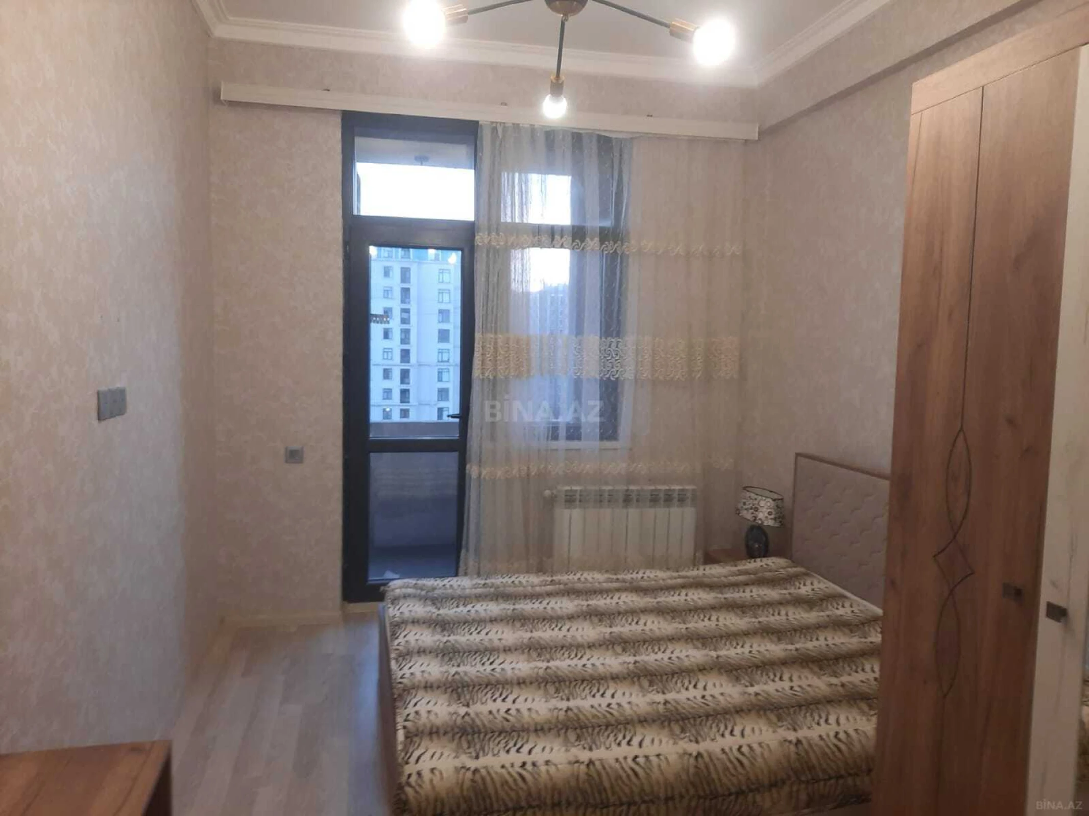 Satılır 2 otaqlı mənzil 56 m²