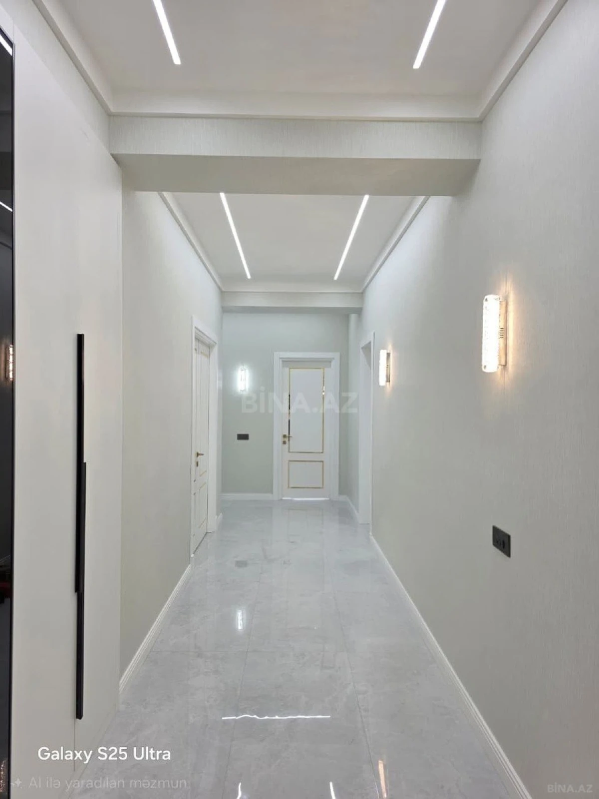Satılır 4 otaqlı mənzil 182 m²