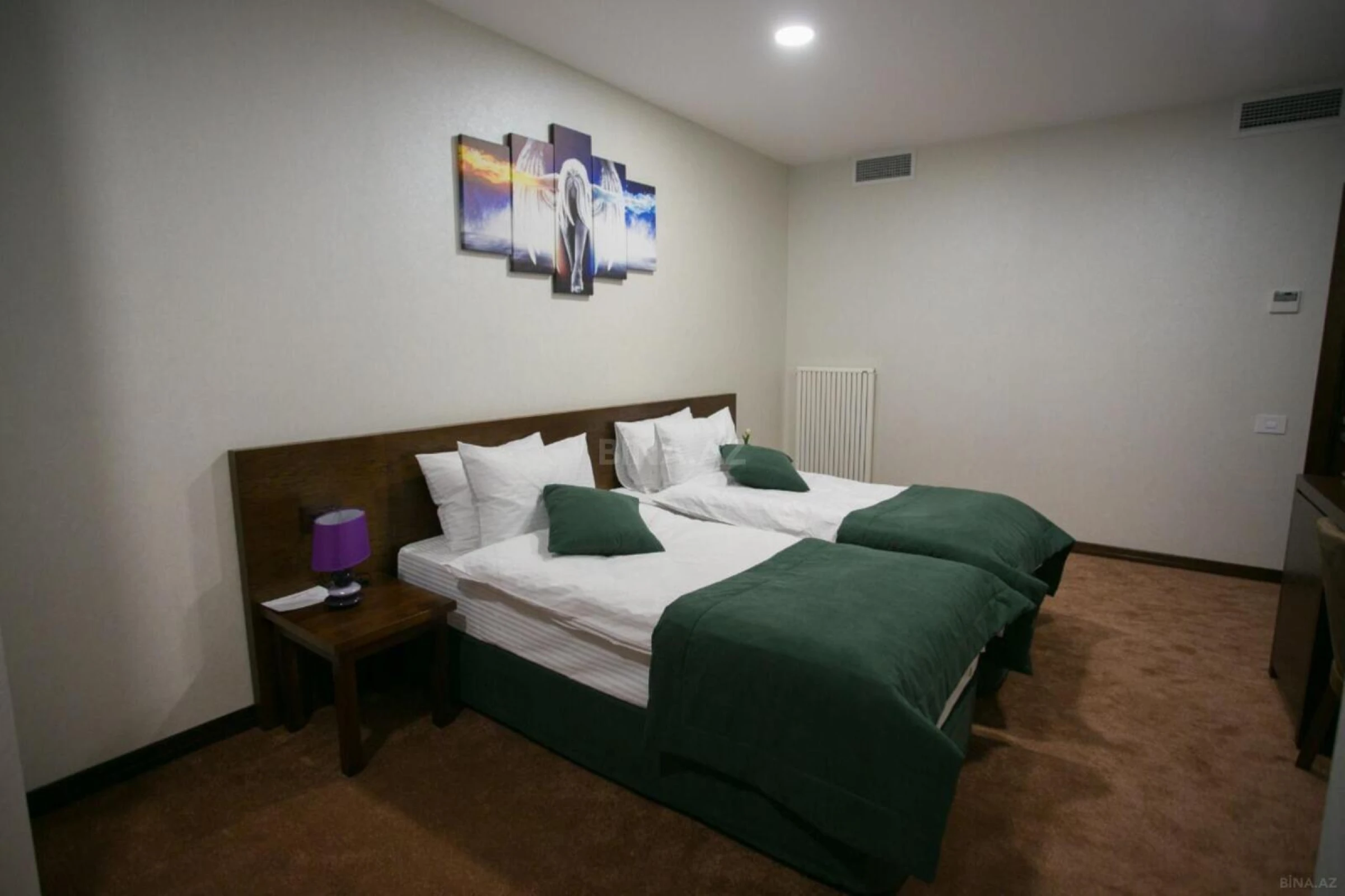 Satılır obyekt 700 m²