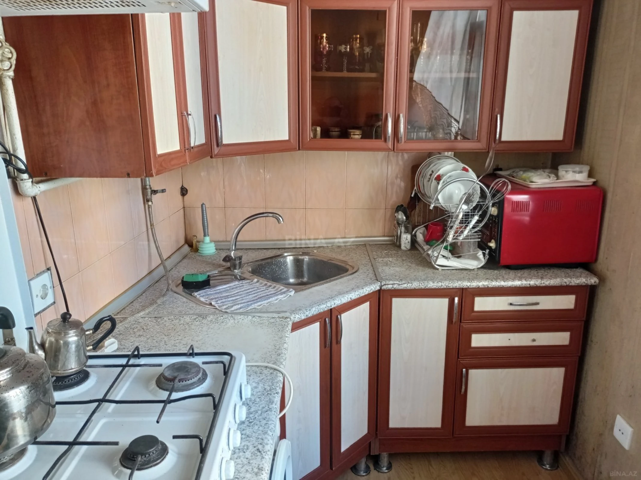 Kirayə verilir 2 otaqlı mənzil 60 m²