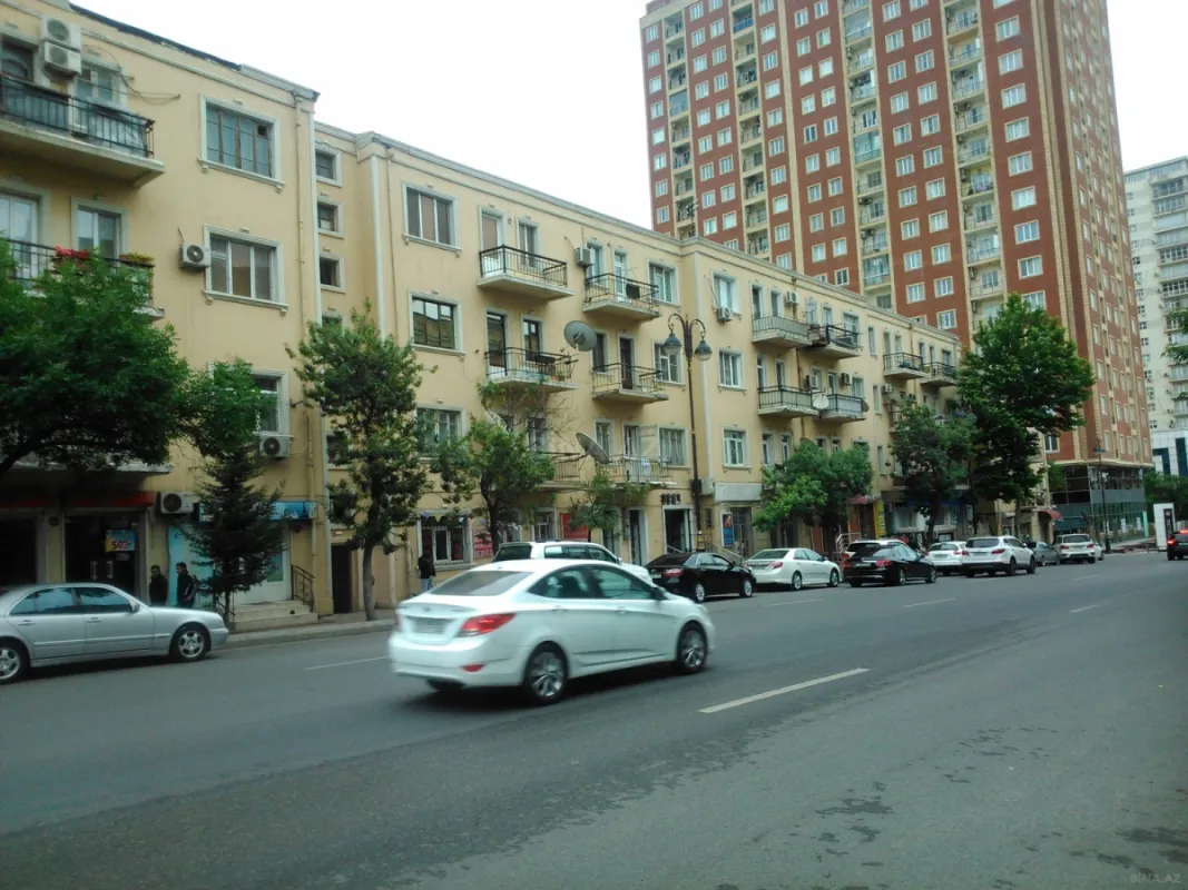 Kirayə verilir 2 otaqlı mənzil 60 m²