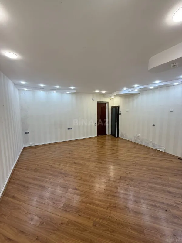 Satılır obyekt 150 m²