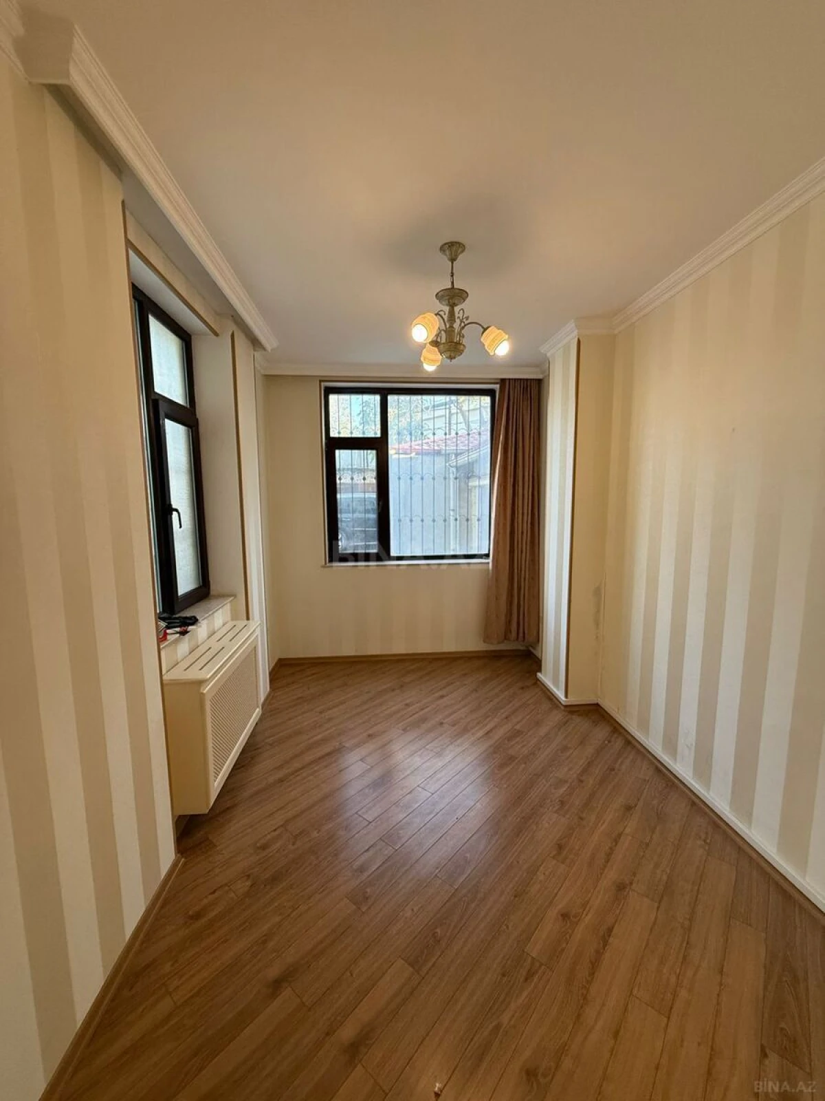 Satılır obyekt 150 m²