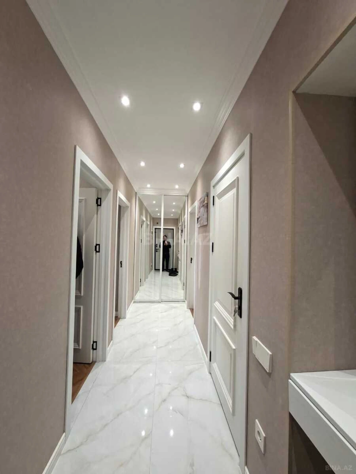 Satılır 3 otaqlı mənzil 75 m²