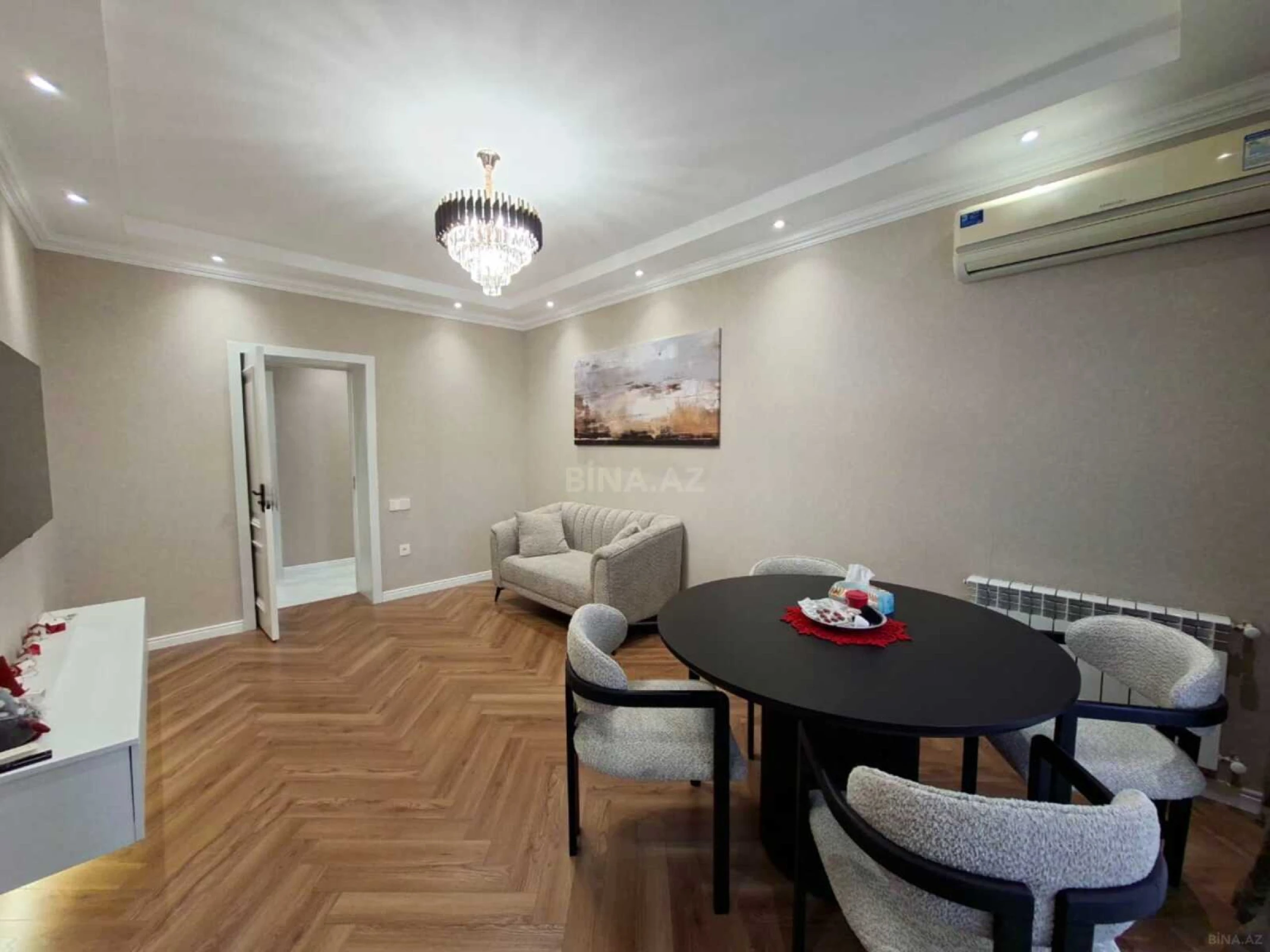 Satılır 3 otaqlı mənzil 75 m²