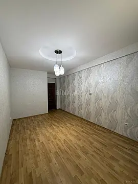 Satılır 2 otaqlı mənzil 68 m²