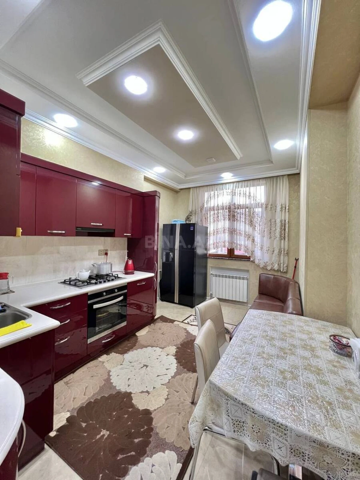 Satılır 3 otaqlı mənzil 115 m²