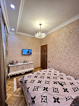 Satılır 3 otaqlı mənzil 115 m²