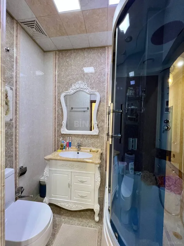 Satılır 3 otaqlı mənzil 115 m²