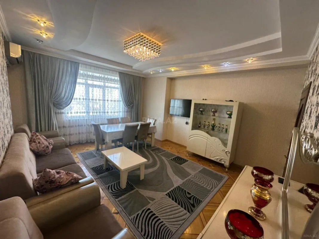 Satılır 2 otaqlı mənzil 95 m²