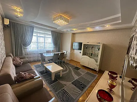 Satılır 2 otaqlı mənzil 95 m²
