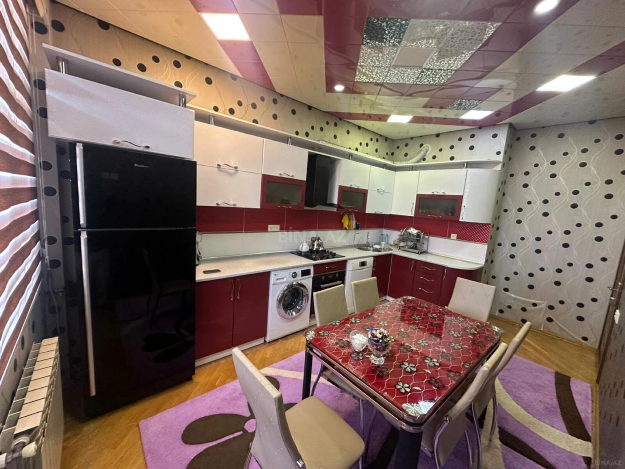 Satılır 2 otaqlı mənzil 95 m²