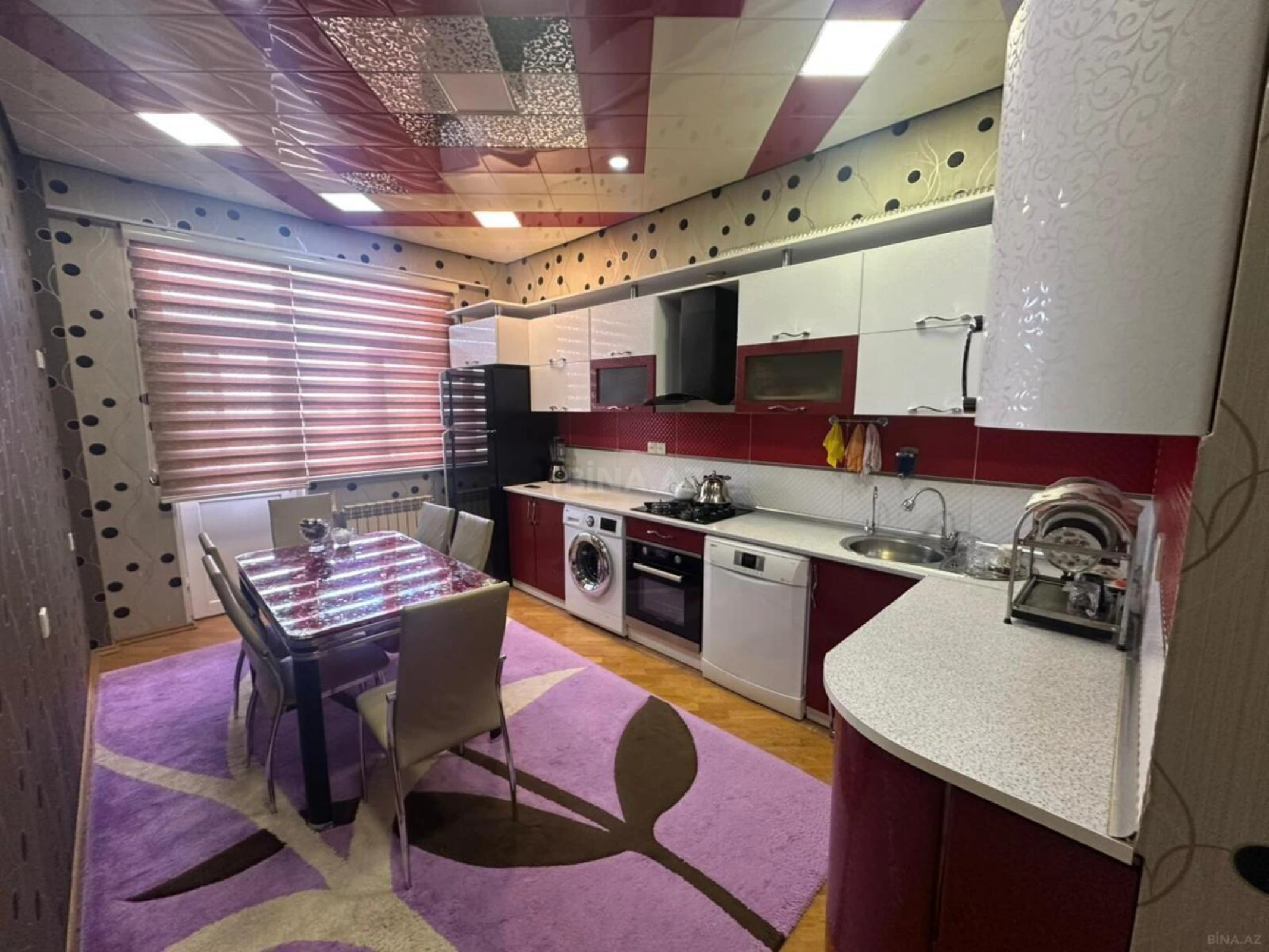 Satılır 2 otaqlı mənzil 95 m²