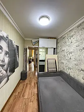 Satılır 5 otaqlı mənzil 115 m²