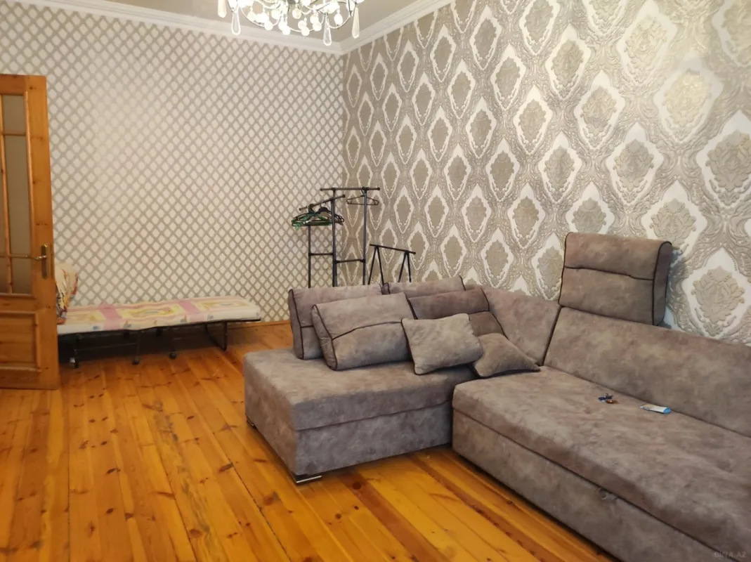 Kirayə verilir 1 otaqlı mənzil 60 m²