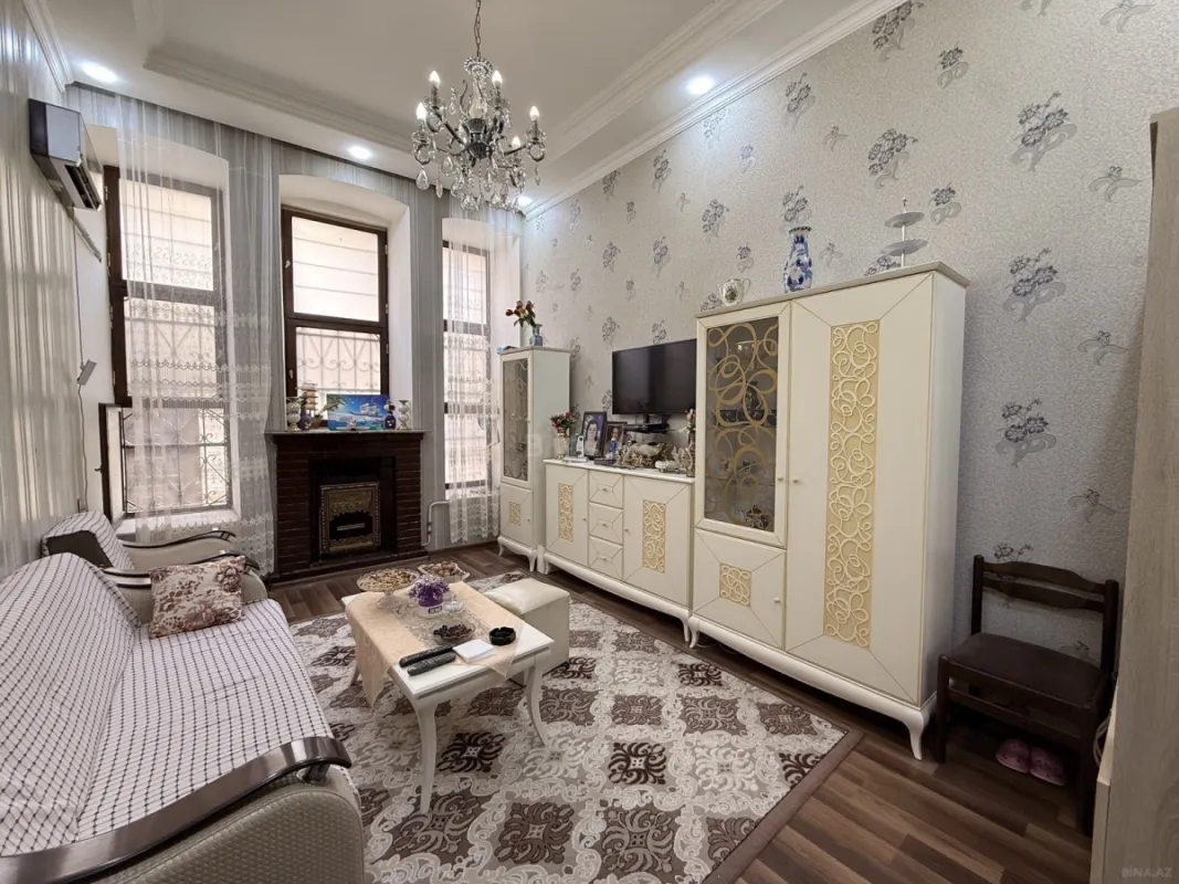 Satılır 2 otaqlı mənzil 55 m²