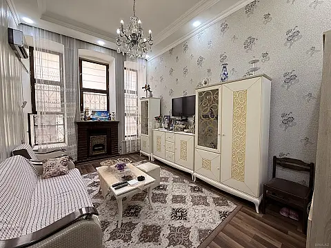 Satılır 2 otaqlı mənzil 55 m²