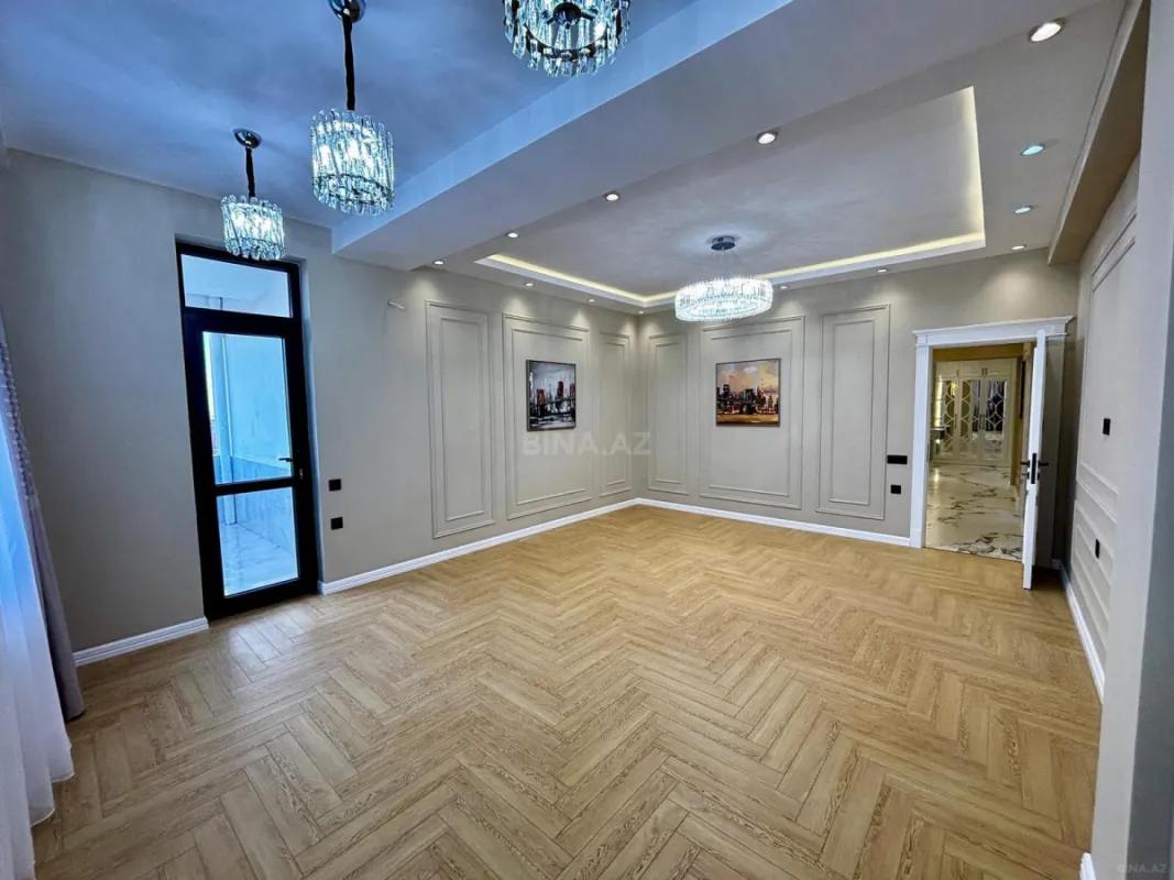 Satılır 3 otaqlı mənzil 151.7 m²