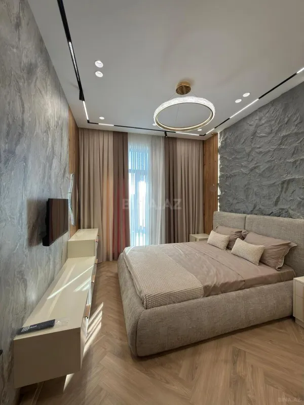 Satılır 2 otaqlı mənzil 86 m²