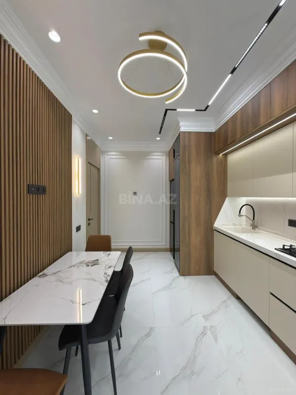 Satılır 2 otaqlı mənzil 86 m²