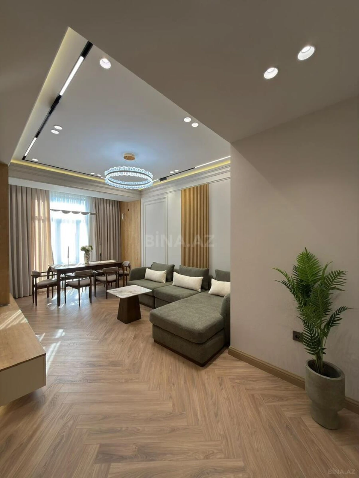 Satılır 2 otaqlı mənzil 86 m²
