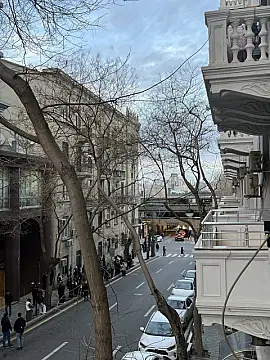 Kirayə verilir 2 otaqlı mənzil 50 m²