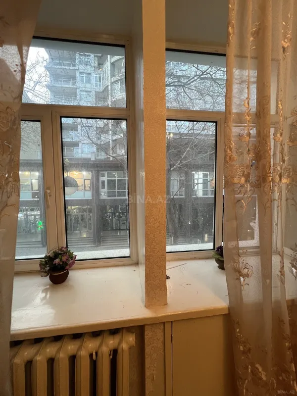 Kirayə verilir 2 otaqlı mənzil 50 m²