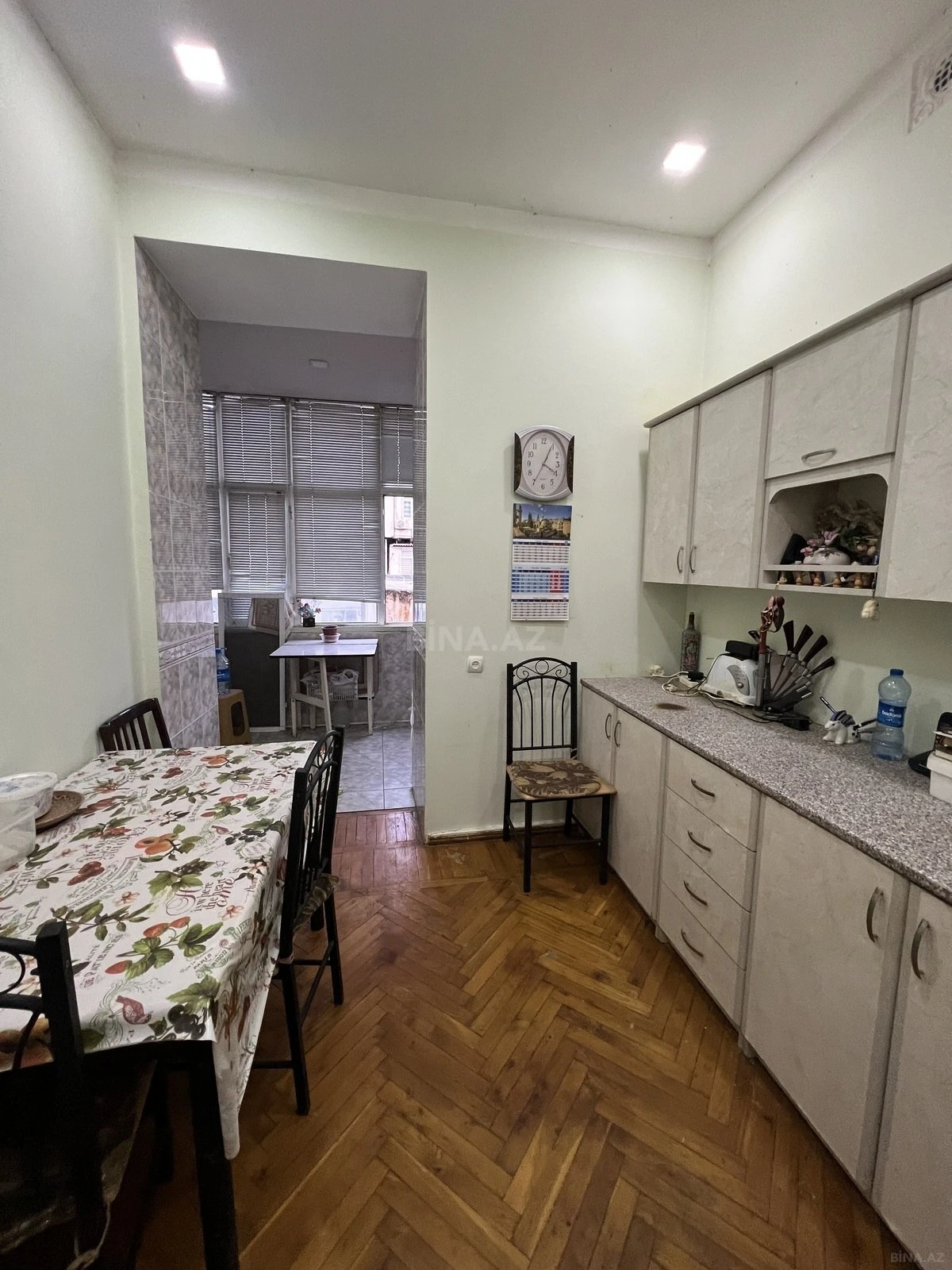 Kirayə verilir 2 otaqlı mənzil 50 m²