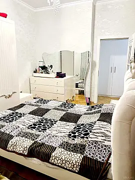 Kirayə verilir 2 otaqlı mənzil 75 m²