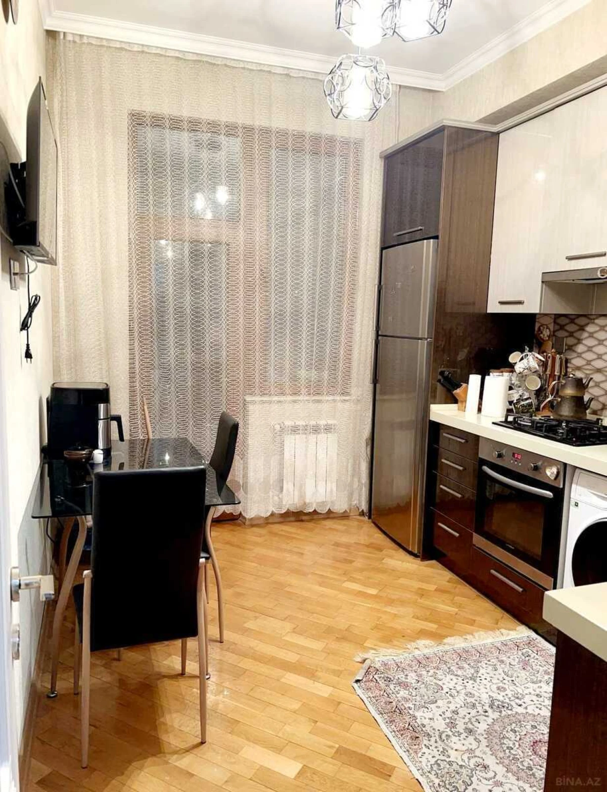 Kirayə verilir 2 otaqlı mənzil 75 m²