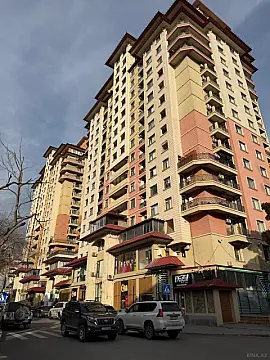 Satılır 2 otaqlı mənzil 106 m² — Bakı 2 otaq 106.00 m²