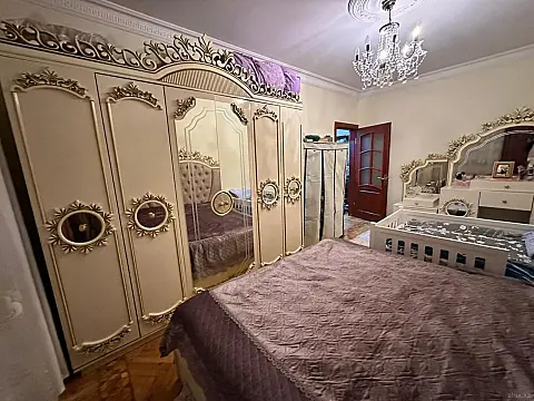 Satılır 2 otaqlı mənzil 60 m²