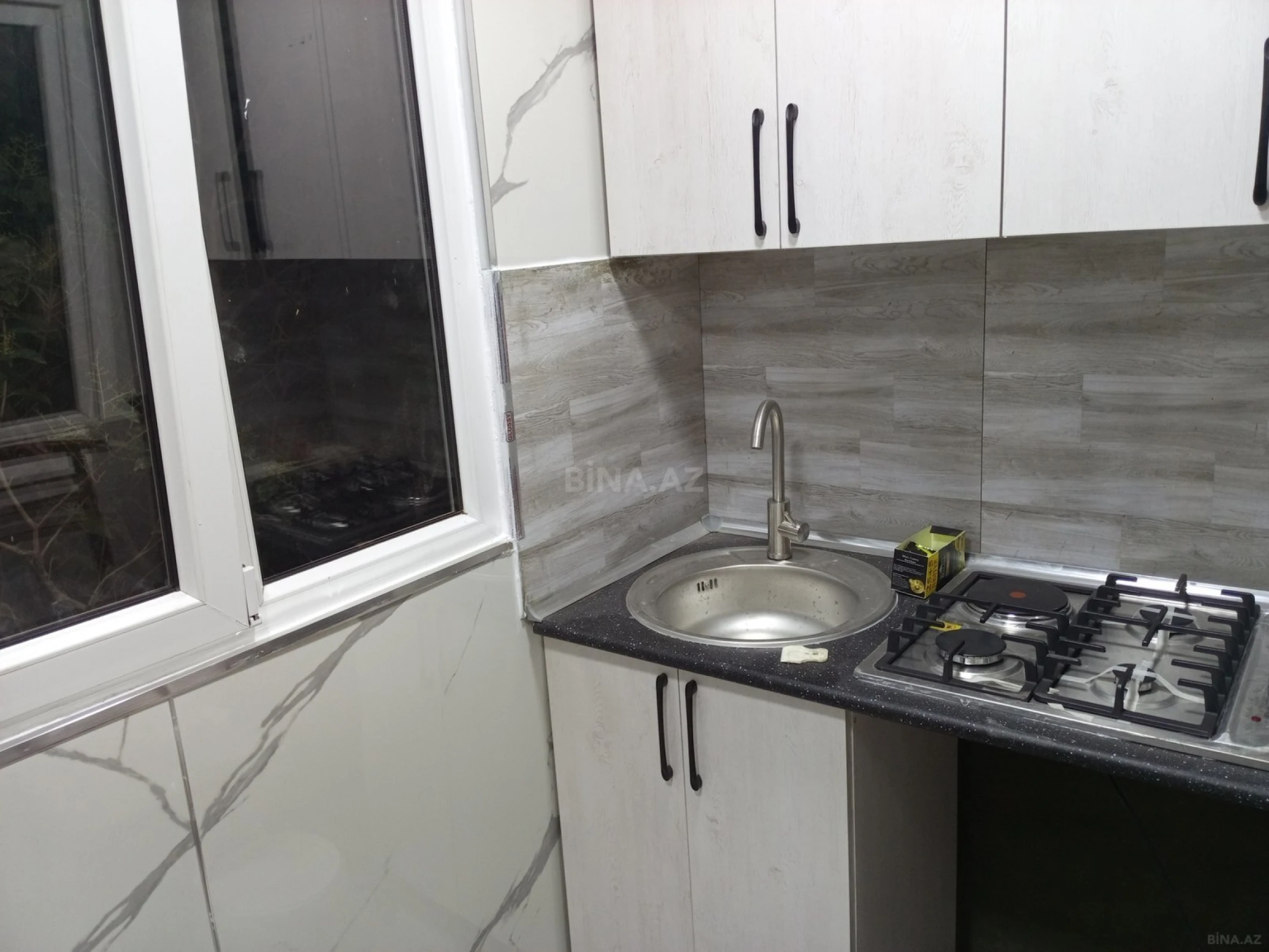 Kirayə verilir 2 otaqlı mənzil 68 m²