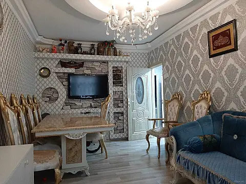 Satılır 2 otaqlı mənzil 68 m²