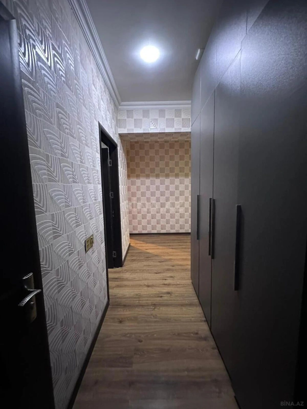 Satılır 3 otaqlı mənzil 78 m²