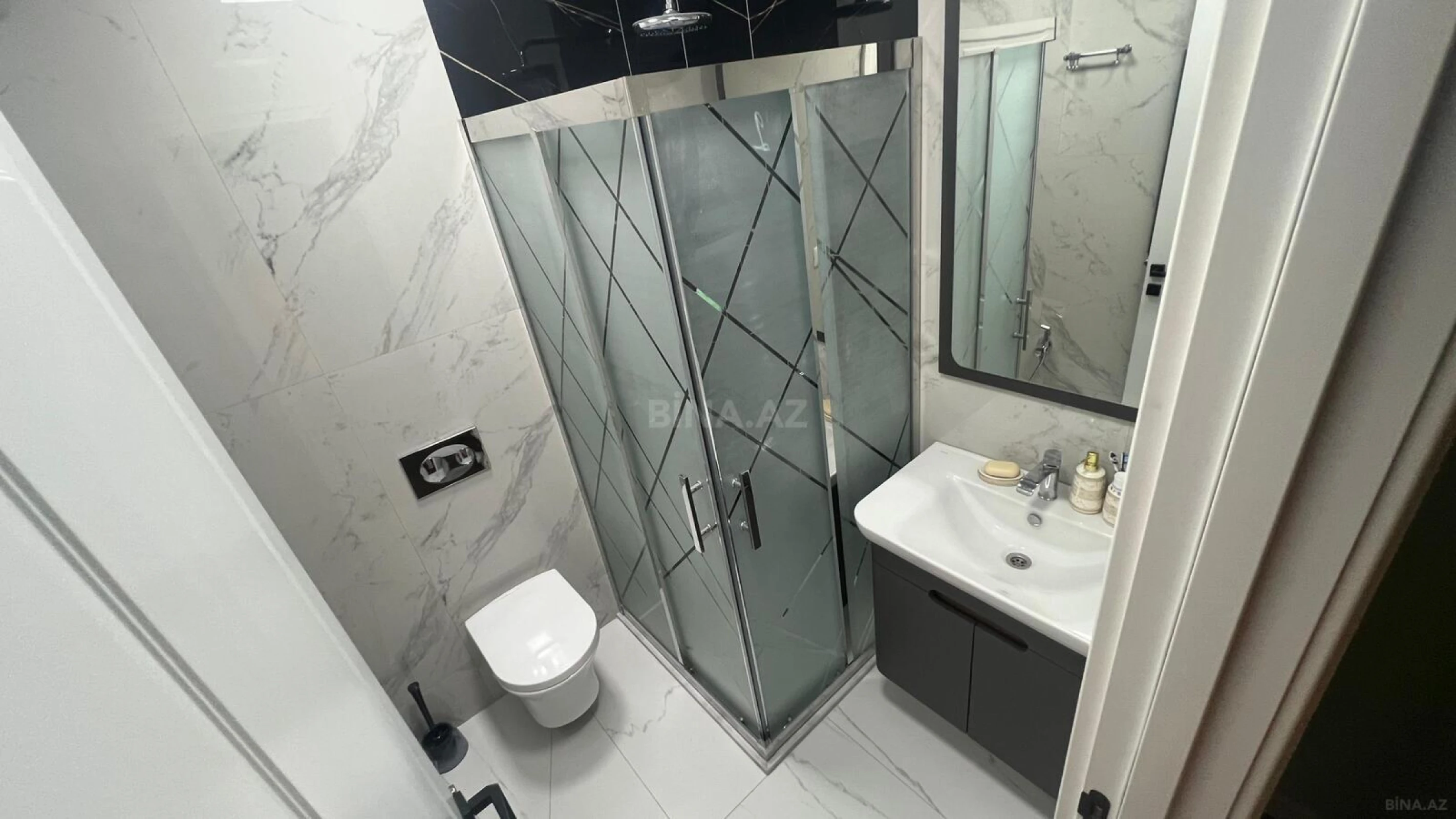 Satılır 3 otaqlı mənzil 100 m²