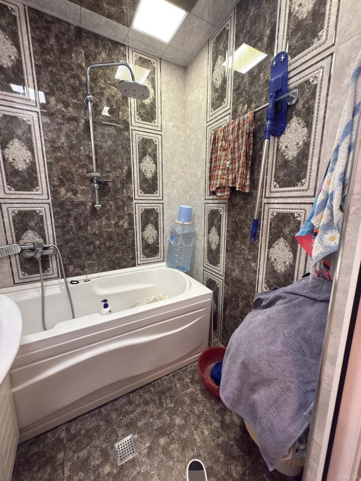 Satılır 2 otaqlı mənzil 60 m²