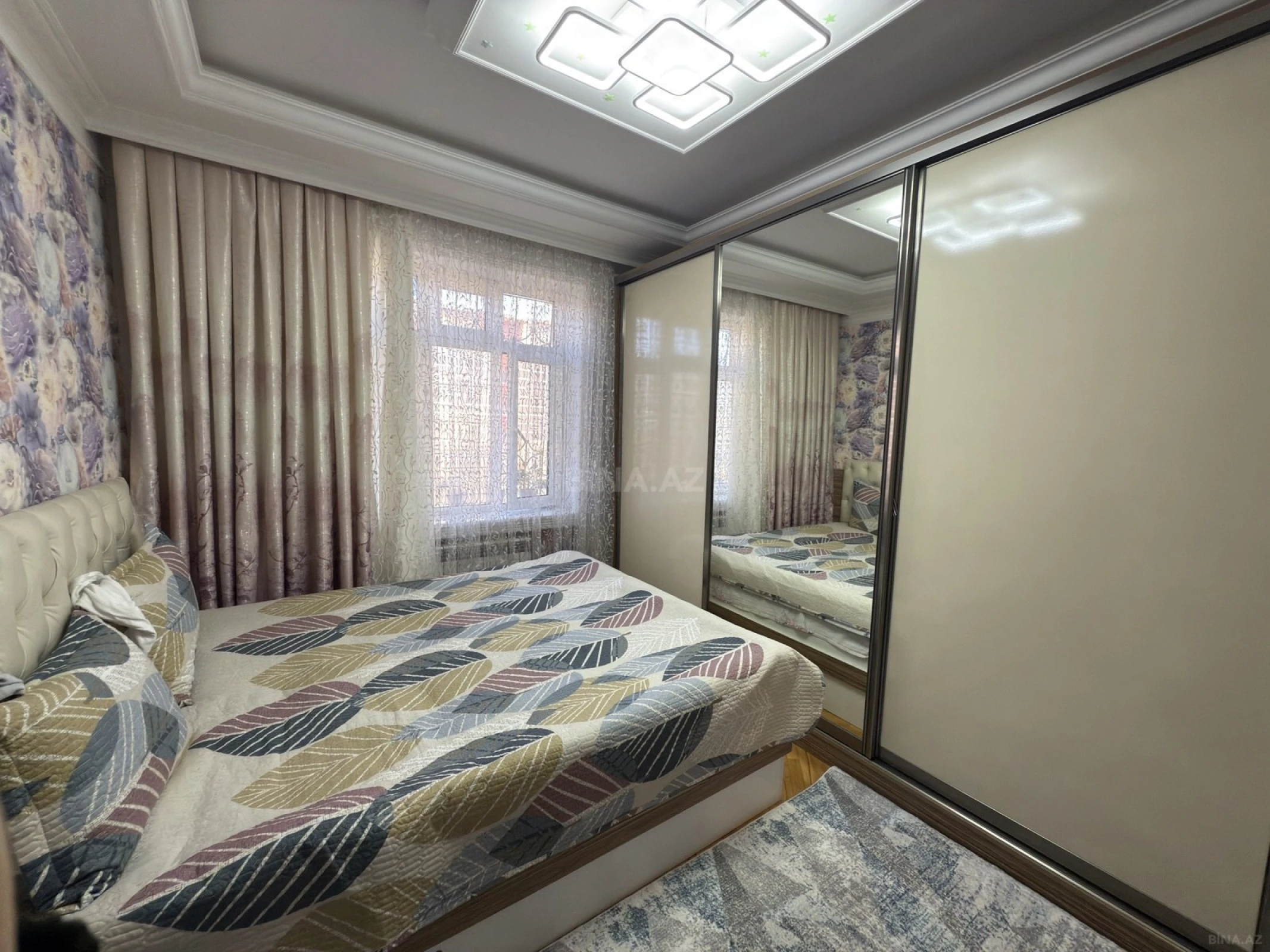 Satılır 2 otaqlı mənzil 60 m²