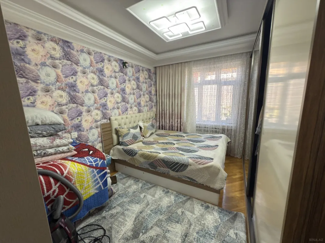 Satılır 2 otaqlı mənzil 60 m²