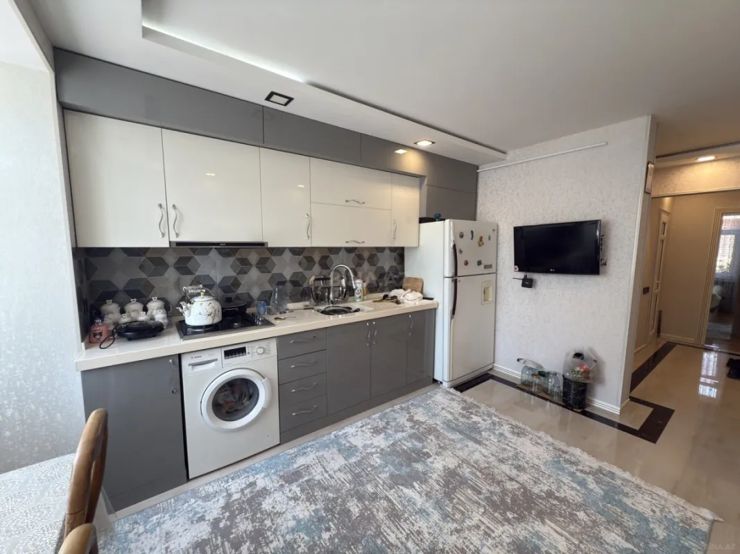 Satılır 2 otaqlı mənzil 60 m²