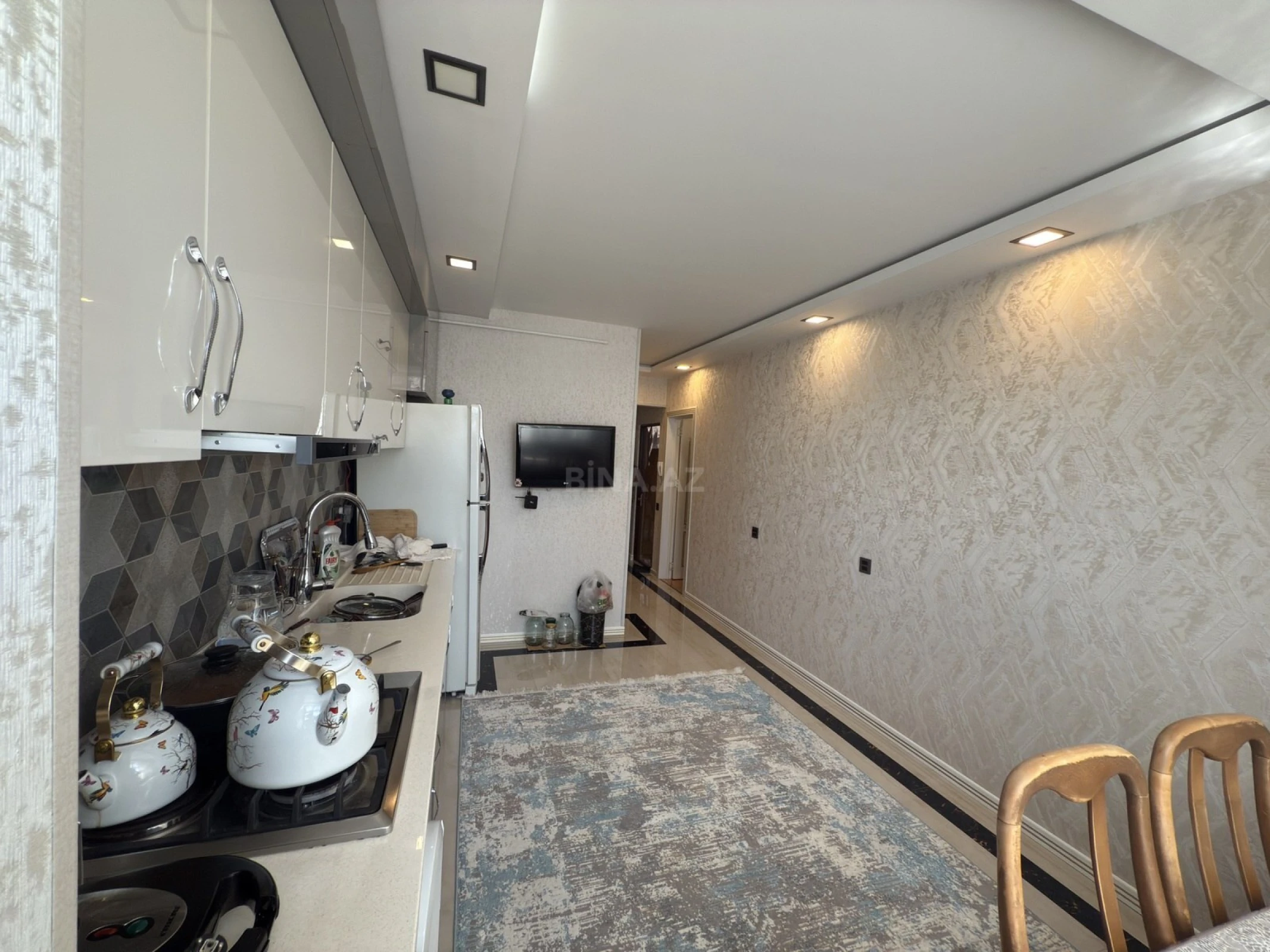 Satılır 2 otaqlı mənzil 60 m²