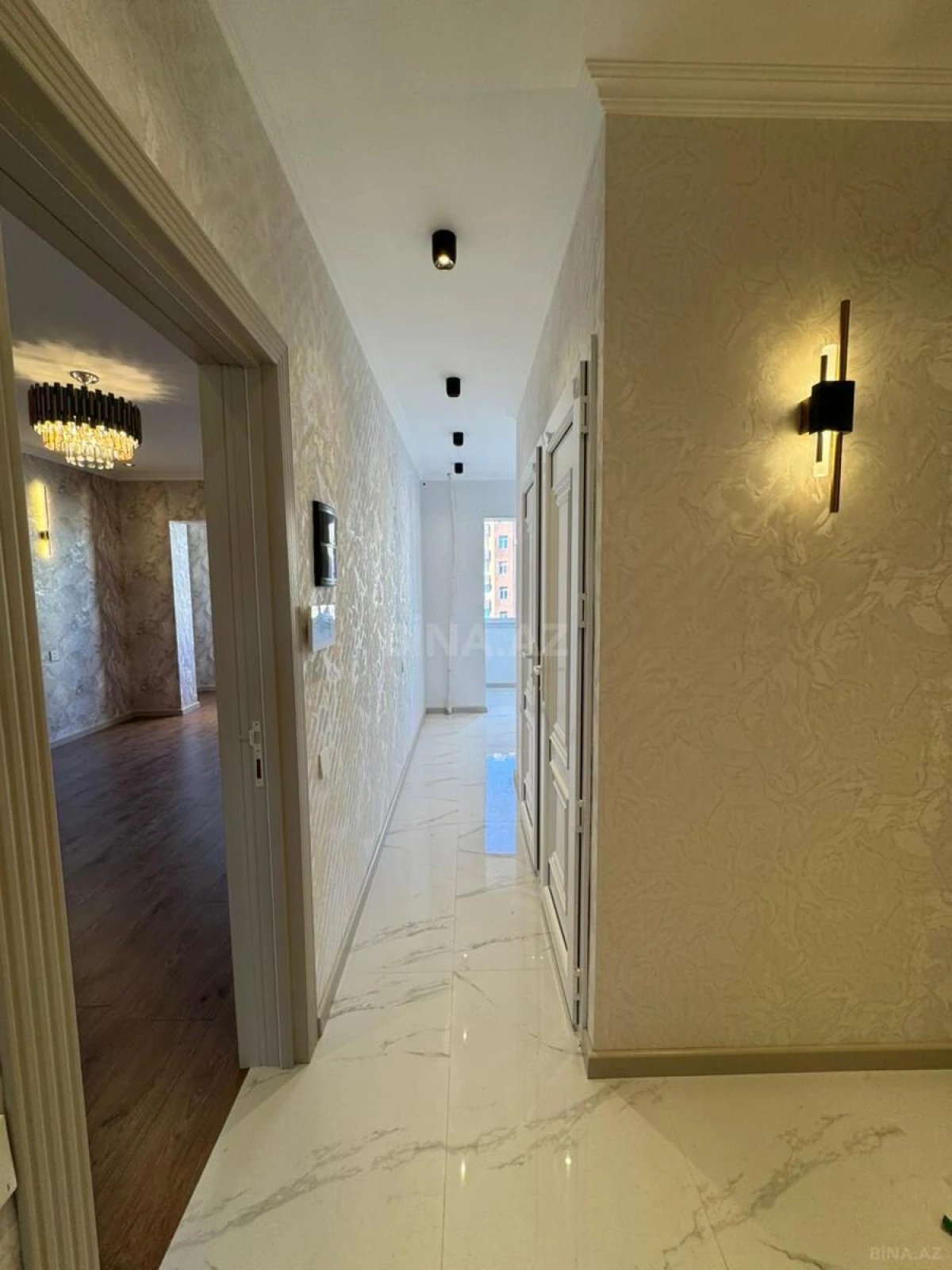 Satılır 2 otaqlı mənzil 60 m²