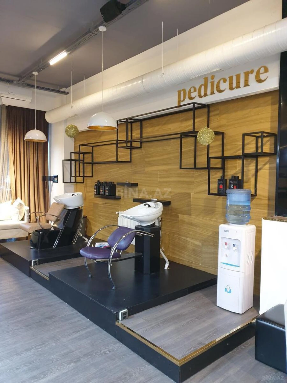 Satılır obyekt 153 m²