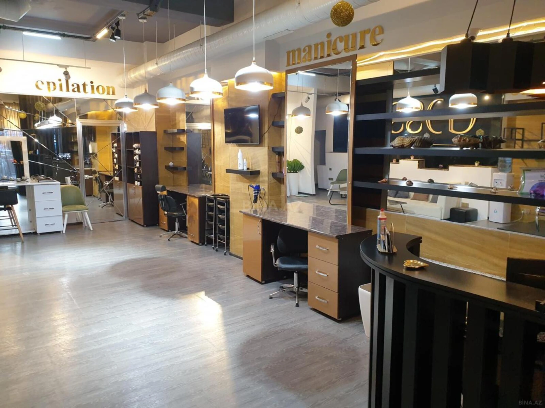 Satılır obyekt 153 m²